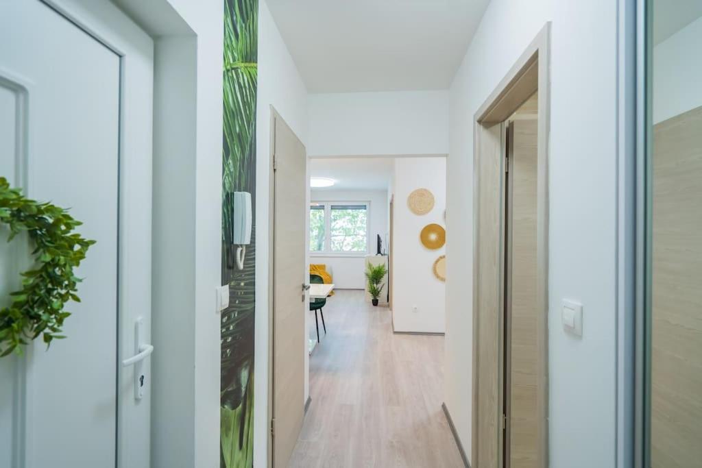 Jungle Apartment Siófok Exterior foto